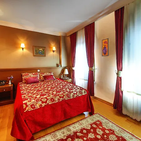 Hotel Maritime