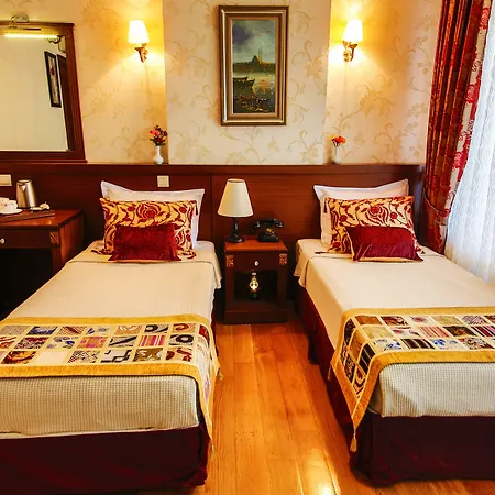 Hotel Maritime
