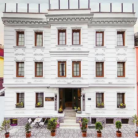 Maritime Hotel 3*